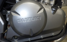 SUZUKI GSR250 2025
