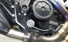DUCATI DIAVEL AMG 2012