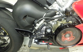 DUCATI DUCATI パニガーレV4S 2022