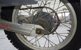 HONDA CR125R