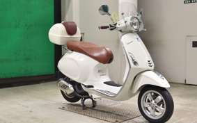 VESPA PRIMAVERA125