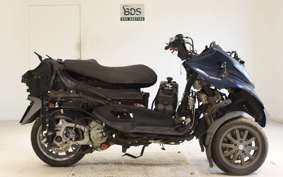 PIAGGIO MP3 250