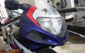 SUZUKI GSX-R750 2000