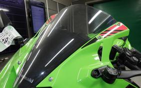 KAWASAKI ZX-25R ZX250E