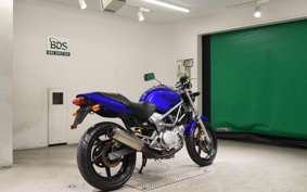 HONDA VTR 250 2023 MC33