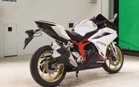 HONDA CBR250RR A MC51