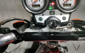 HONDA VTR 250 MC33