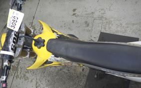 SUZUKI RM125 RF15A
