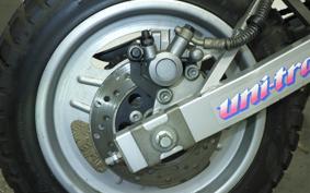 KAWASAKI KSR-1 MX050B