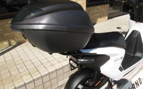 HONDA EM1 e: EF16