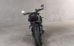TRIUMPH  TRIUMPH  STREET  TRIPLE RS HDA614