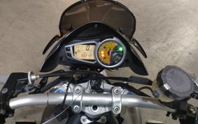 TRIUMPH STREET TRIPLE R 2010 TMD416