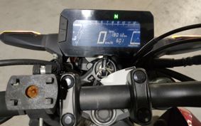 HONDA CB250R MC52