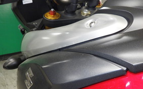 SUZUKI Vｽﾄﾛｰﾑ1000A 2014 VU51A