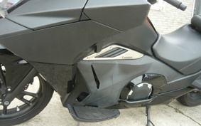 HONDA NM4 VULTUS -02 2017 RC82