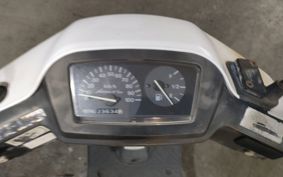 SUZUKI ADDRESS V100 CE11A