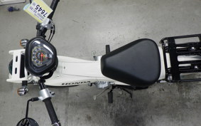 HONDA ｸﾛｽｶﾌﾞ50 AA06