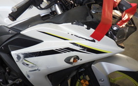 YAMAHA YZF-R3 2019 RH13J