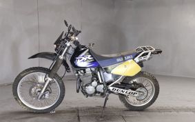 SUZUKI DR250R SJ45A