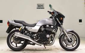 HONDA CB750 GEN 2 K 1996 RC42