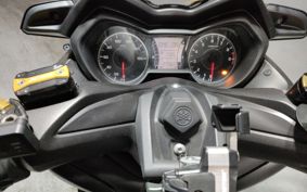 YAMAHA X-MAX 250 SG42J