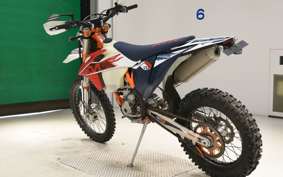 KTM 350 EXC F SIXDAYS 2022
