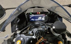 YAMAHA YZF-R7 2023 RM39J