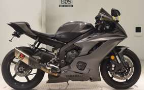 YAMAHA YZF-R6 2019