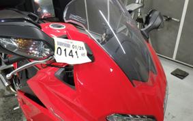 HONDA VFR800F 2022 RC79