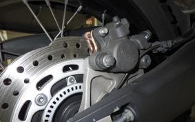 HONDA CRF1000L AFRICA TWIN 2016 SD04