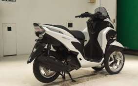 YAMAHA TRICITY 125 1997 SE82J