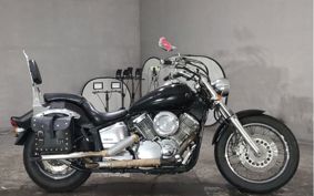 YAMAHA DRAGSTAR 1100 2001 VP13J