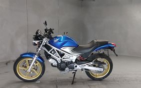 HONDA VTR 250 MC33