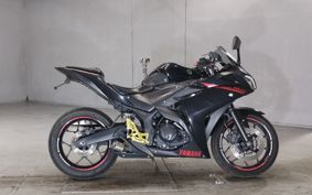 YAMAHA YZF-R25 RG10J