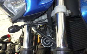 SUZUKI GSR250