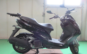 YAMAHA MAJESTYS SG28J