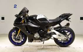 YAMAHA YZF-R1 M 2015