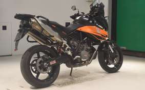 KTM 990 SUPERMOTO T 2009