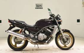 KAWASAKI BALIUS 250 Gen.2 2021 ZR250B