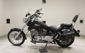 YAMAHA DRAGSTAR 250 2000 VG02J