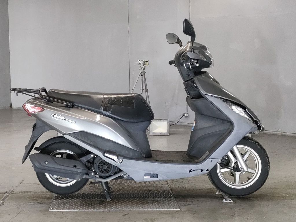 Фото Suzuki ADDRESS V125 с японского аукциона