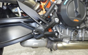 KTM 890 DUKE R 2021
