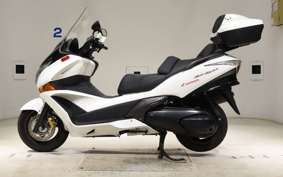 HONDA SILVER WING 400 GT Type 2009 NF03
