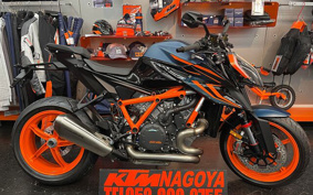 KTM 1290 SUPER DUKE R 2023 V3940