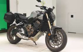 HONDA CB650R E-Clutch 2026 RH17