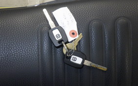 HUSQVARNA SVARTPILEN 401 2018