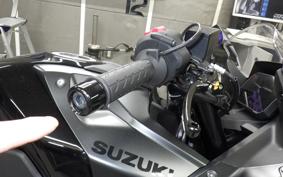 SUZUKI GSX-8R 2025 EM1AA