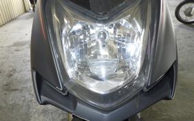 YAMAHA CYGNUS 125 XSR 3 SEA5J