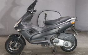 GILERA RUNNER VXR200 ..