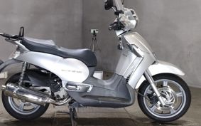 APRILIA  APRILIA SCARABEO 400 VRA
